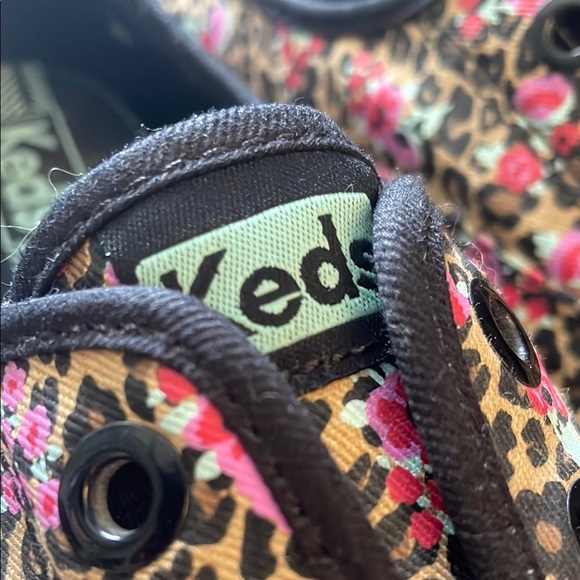 Keds Rookie Athletic Sneakers Leopard Floral Canvas Womens 8.5 EUC - Picture 3 of 9